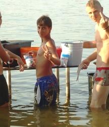 teens of Romania outdoors twink tube 626ee2b732349.jpg