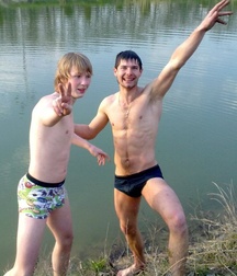 teens of Romania outdoors twink tube 626ee2c0185ed.jpg