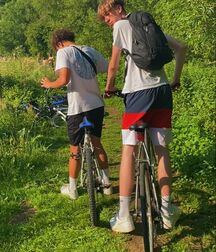 teens having fun summer vacation twink tube mash  62d02f2e71001.jpg