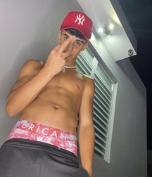 boys with jeans guys twink tube selfie flexing 62e7d0159c5c2.jpg
