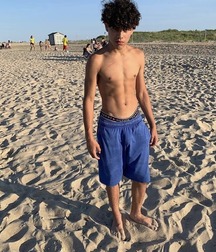 boys with jeans guys twink tube selfie flexing 62e7d02e92644.jpg