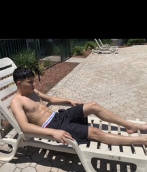 boys with jeans guys twink tube selfie flexing 62e7d0508cb86.jpg
