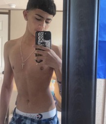 boys with jeans guys twink tube selfie flexing 62e7d0644f506.jpg