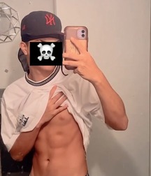 boys with jeans guys twink tube selfie flexing 62e7d0a43c270.jpg