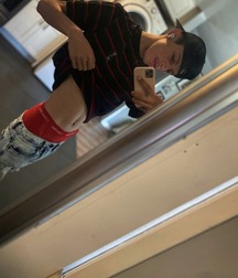 boys with jeans guys twink tube selfie flexing 62e7d0e9e2d76.jpg