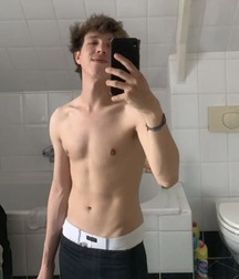 boys with jeans guys twink tube selfie flexing 62e7d282b9af1.jpg