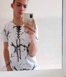 teens and feets twink play fun summer twink tube 62fe65432446b.jpg