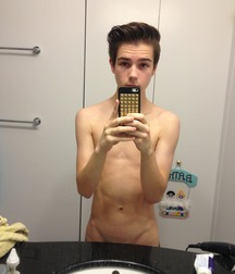 Toy Boys 2 5bbf87799cea5.jpg