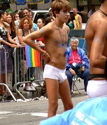 Toy Boys 4 5bcc988d559f0.jpg