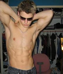 Athletic Boys 5bd49e9cdb27c.jpg