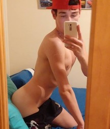Toy Boys 10 5c5ad721e2411.jpg