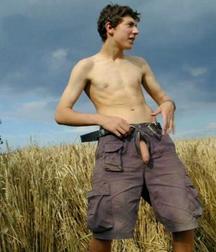 Peckaboo 5c57ee0f8b86d.jpg