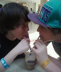 Boys in love with boys 59d2f9e620199.jpg