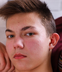 Trent Photoset 5c478ef5047c0.jpg