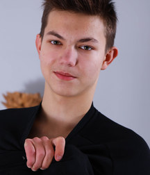 Trent Photoset 5c4790ea01f2f.jpg