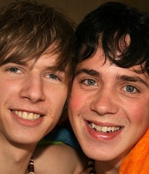 Florian and Lucas 5c47f6a88e9d2.jpg