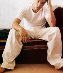 cute boys 5a8a2369ee7eb.jpg