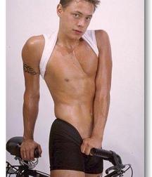 cute boys 5a8a236dbbcc6.jpg