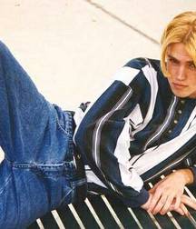 cute boys 5a8a23795ef4d.jpg