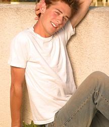 cute boys 5a8a23849f25c.jpg