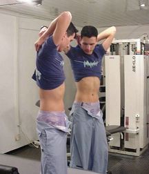 cute boys 5a8a23881d3a5.jpg