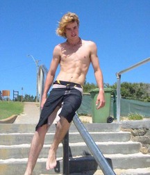 cute boys 5a8a238ccf491.jpg