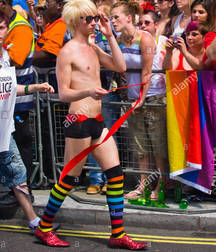 Love over hate 59f25846b7b15.jpg
