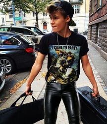 Leather Twink Tube Hard Boys