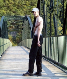 Uploaded by:Floh 59c688590b4e1.jpg