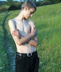 Uploaded by:Floh 59c68878cf2ba.jpg