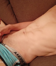 Me 5ae353d3267c5.jpg