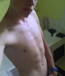 CUTE 19YO  5e870127f35a4.jpg