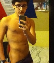 SEXY FRENCH BOY 5e8dbbce4fe11.jpg