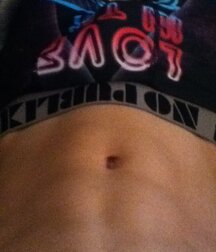 SEXY EMO BOY 5eb90d4cd888e.jpg