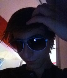 SEXY EMO BOY 5eb90d69845a3.jpg