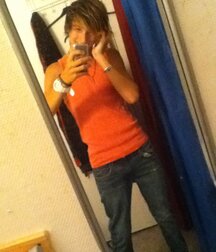 SEXY EMO BOY 5eb90da7c0185.jpg