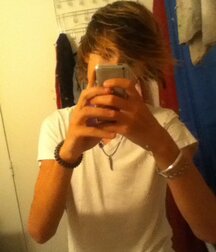 SEXY EMO BOY 5eb90de048ec0.jpg