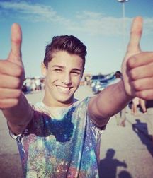 Hot Boys take a look 59d23d251e96d.jpg