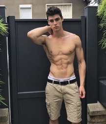 Hot Boys take a look 59d23d6f4761c.jpg