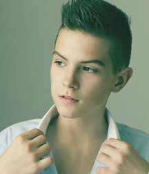 Artur Elenski 5adb84f1785fb.jpg