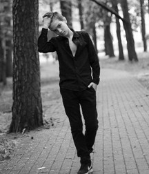 Artur Elenski 5adb84f64efb2.jpg