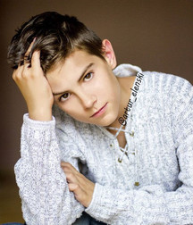 Artur Elenski 5adb856de8247.jpg
