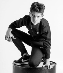 Artur Elenski 2 5ae35356e56d4.jpg