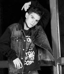 Artur Elenski 2 5ae35372b6422.jpg