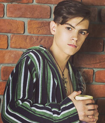 Artur 5d401e03a79a7.jpg