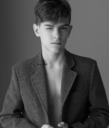 Artur 5d401e2e77972.jpg