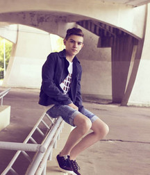Artur 5d401e555edde.jpg