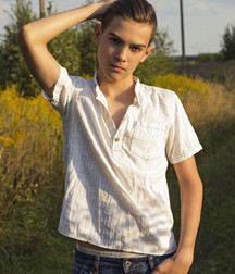 Artur 5d401e67dabfb.jpg