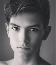 Artur 5d401e7d8b2f7.jpg