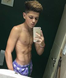 Cute Boy Abs 59dd0fcd6aa67.jpg